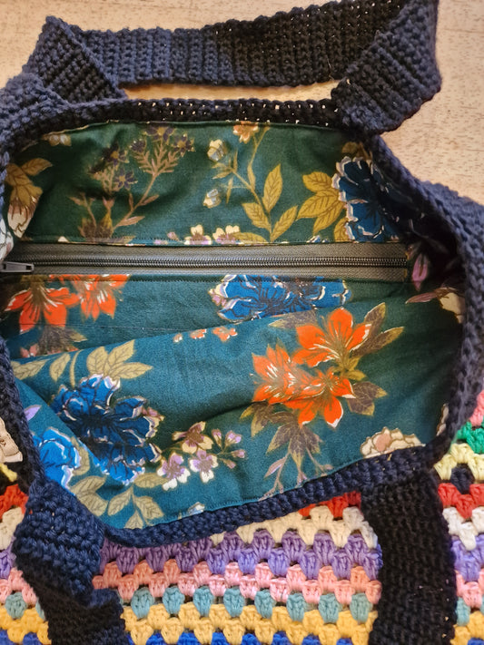 Heklet veske med lomme