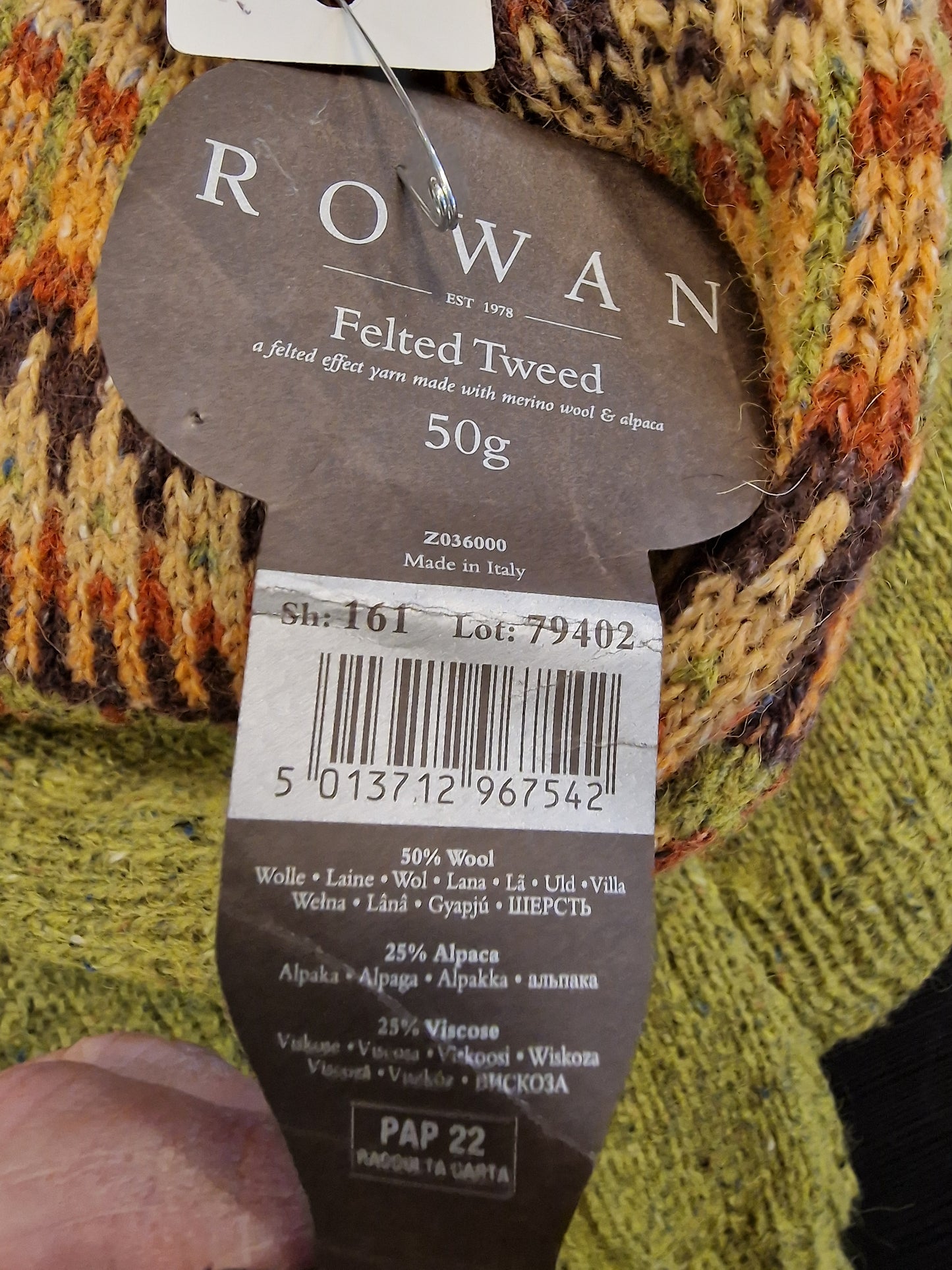 Genser i felted tweed