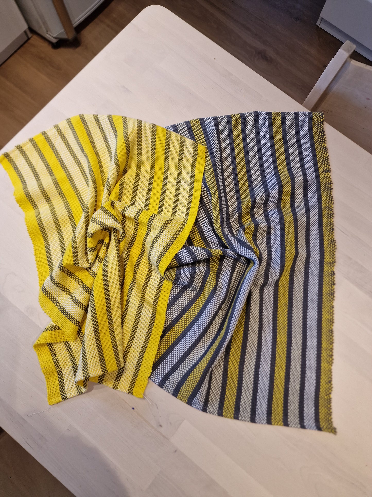 Vevde håndklær/brikker. 2 pk.