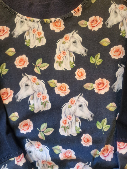 Heste genser. Str 134.