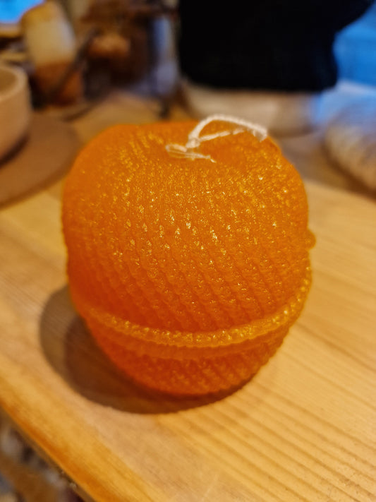 Garnnøste lys. Oransje