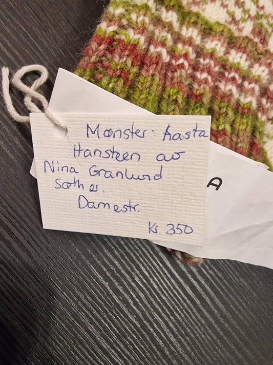 Votter i håndfarget garn