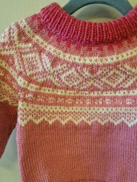 Tradisjonsgenser.  1-3 år.