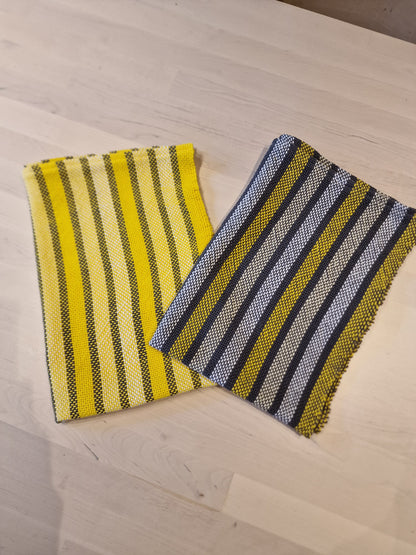 Vevde håndklær/brikker. 2 pk.