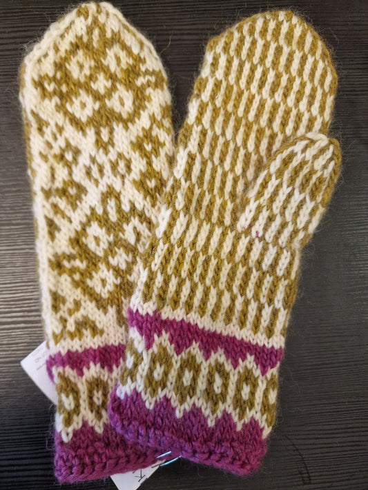 Votter i Viking wool.