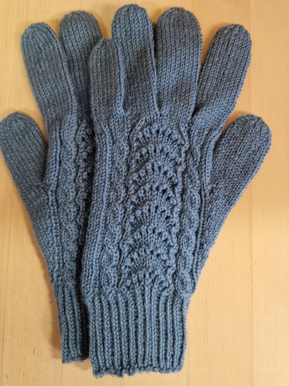 Fingervanter med hullmønster