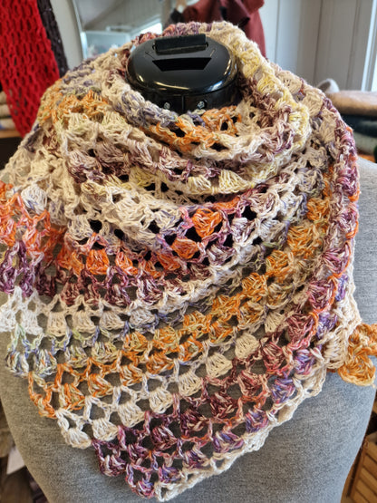 Sjal i lin og bomull.