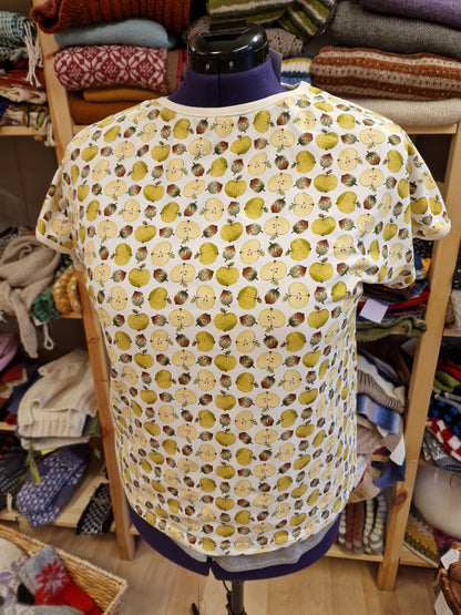 T- skjorte med epler